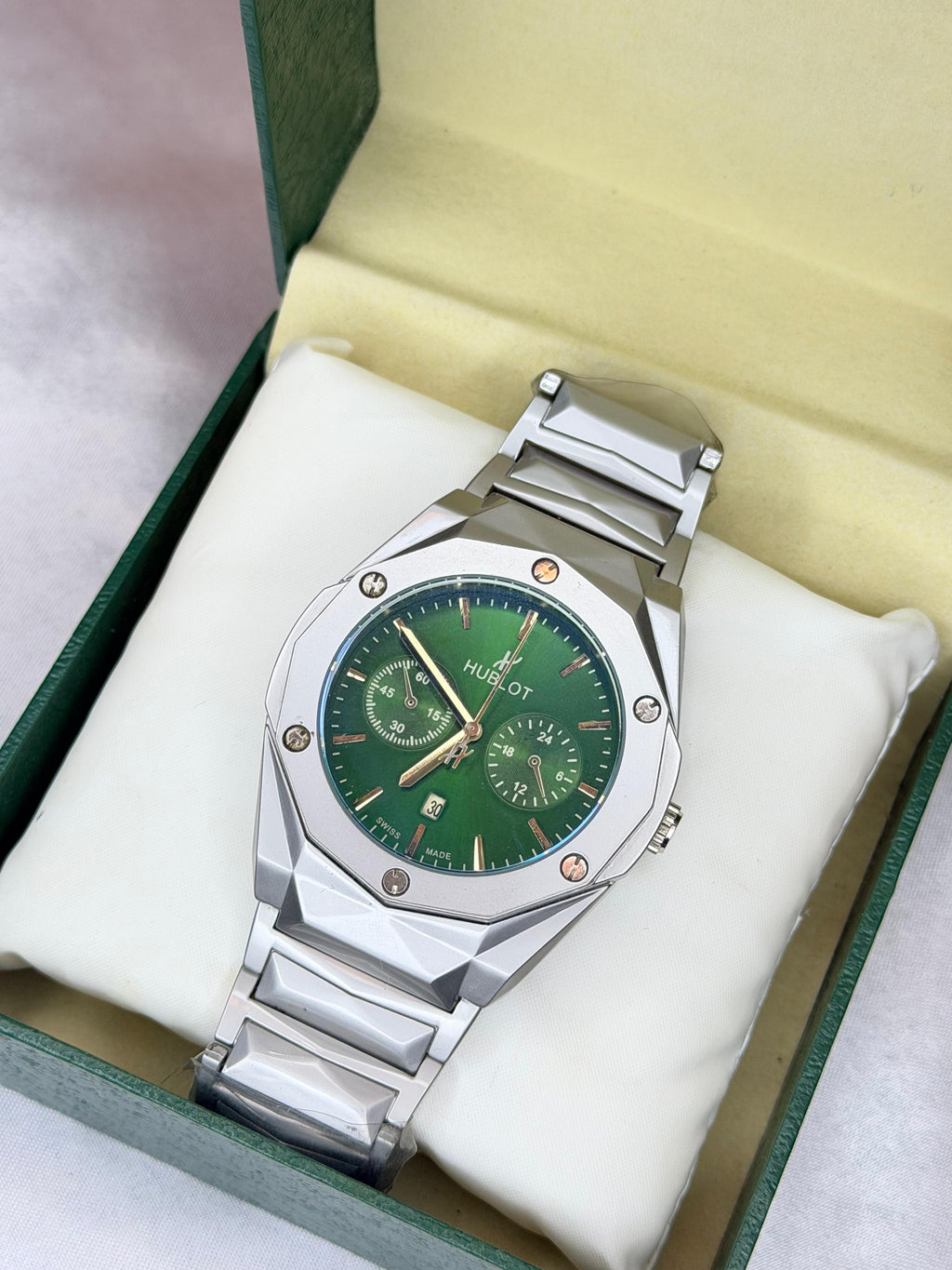 HUBLO CLASSIC DIAMOND CUT